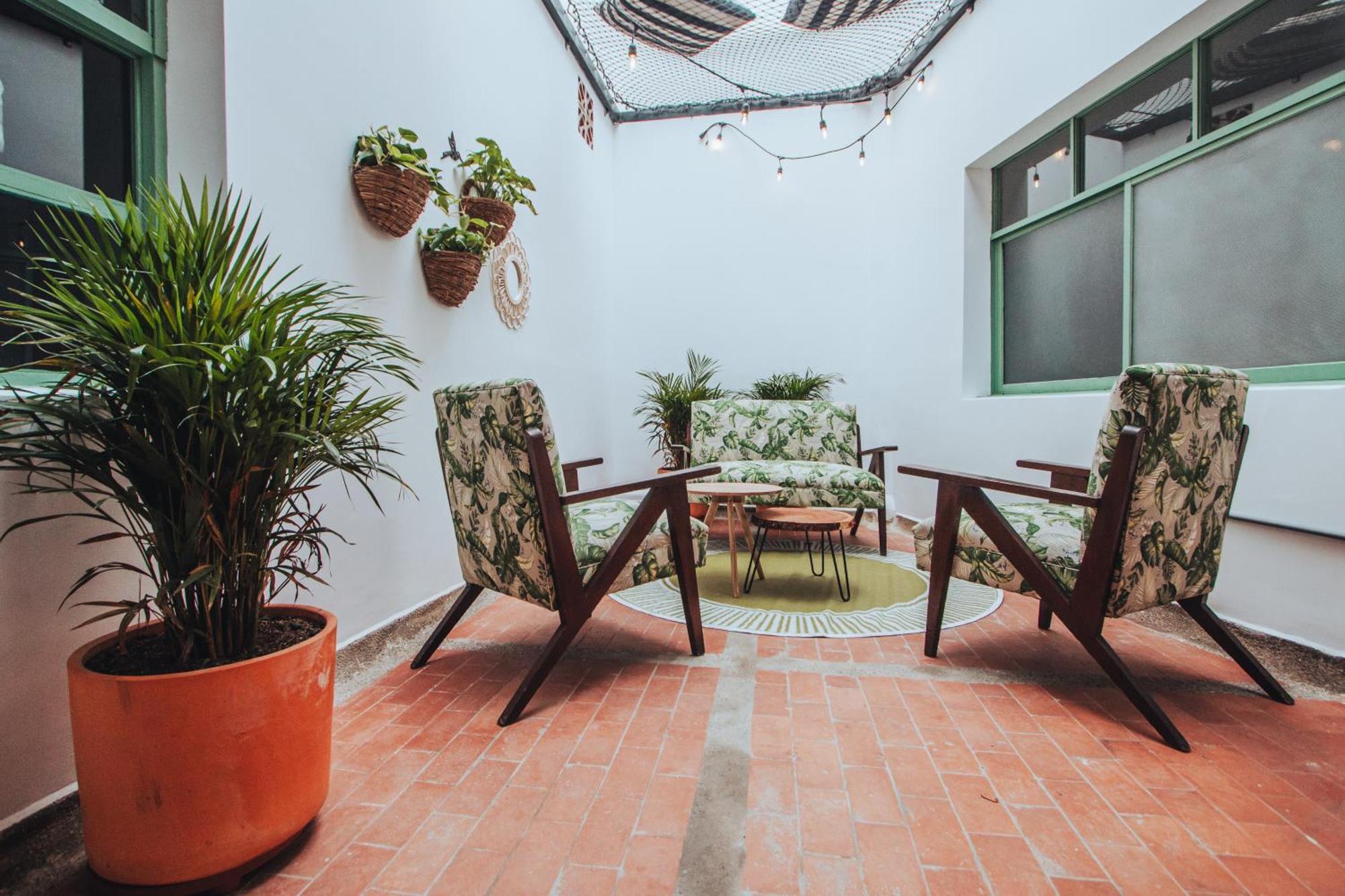 Centro Hostel Medellin Bagian luar foto